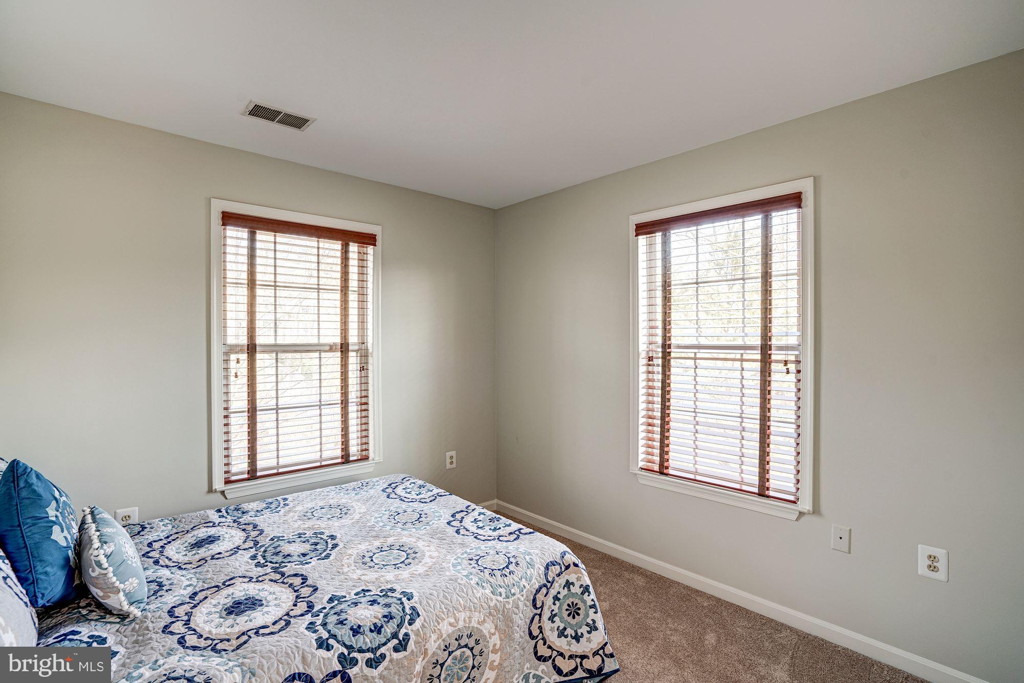 302 Rangers Way Southeast Leesburg, VA 20175 - Photo 30 of 42 2nd Bedroom