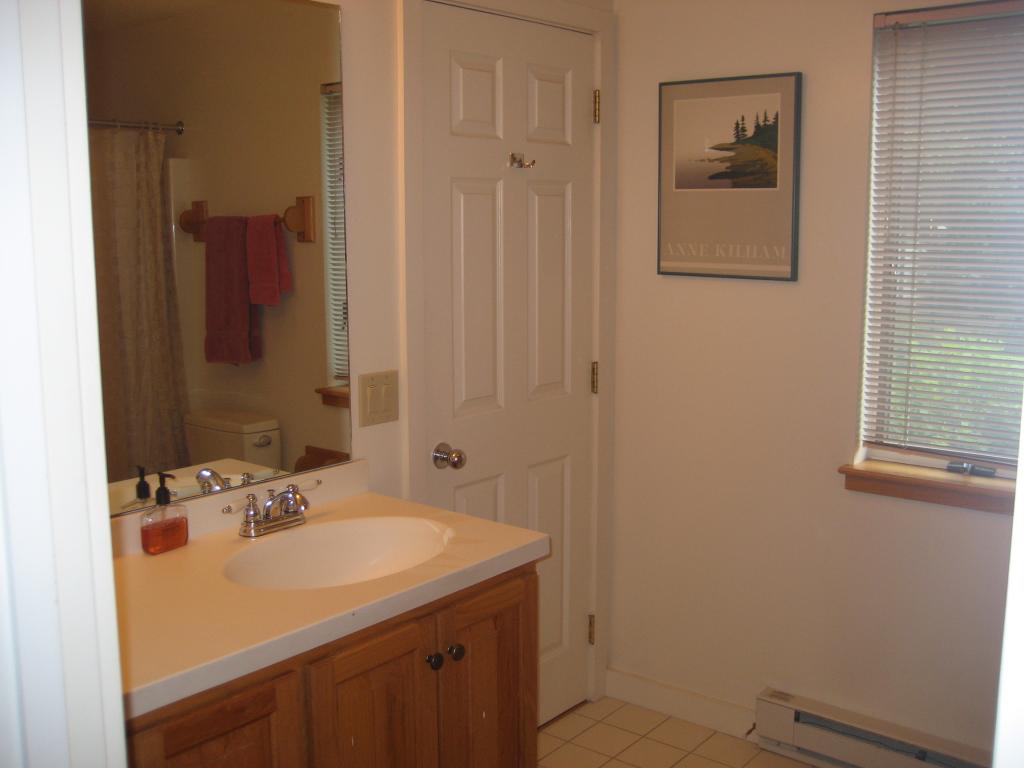 1140 Murphys Road, Unit 1A Hartford, VT 05059 - Photo 31 of 32 Gallery Image 31