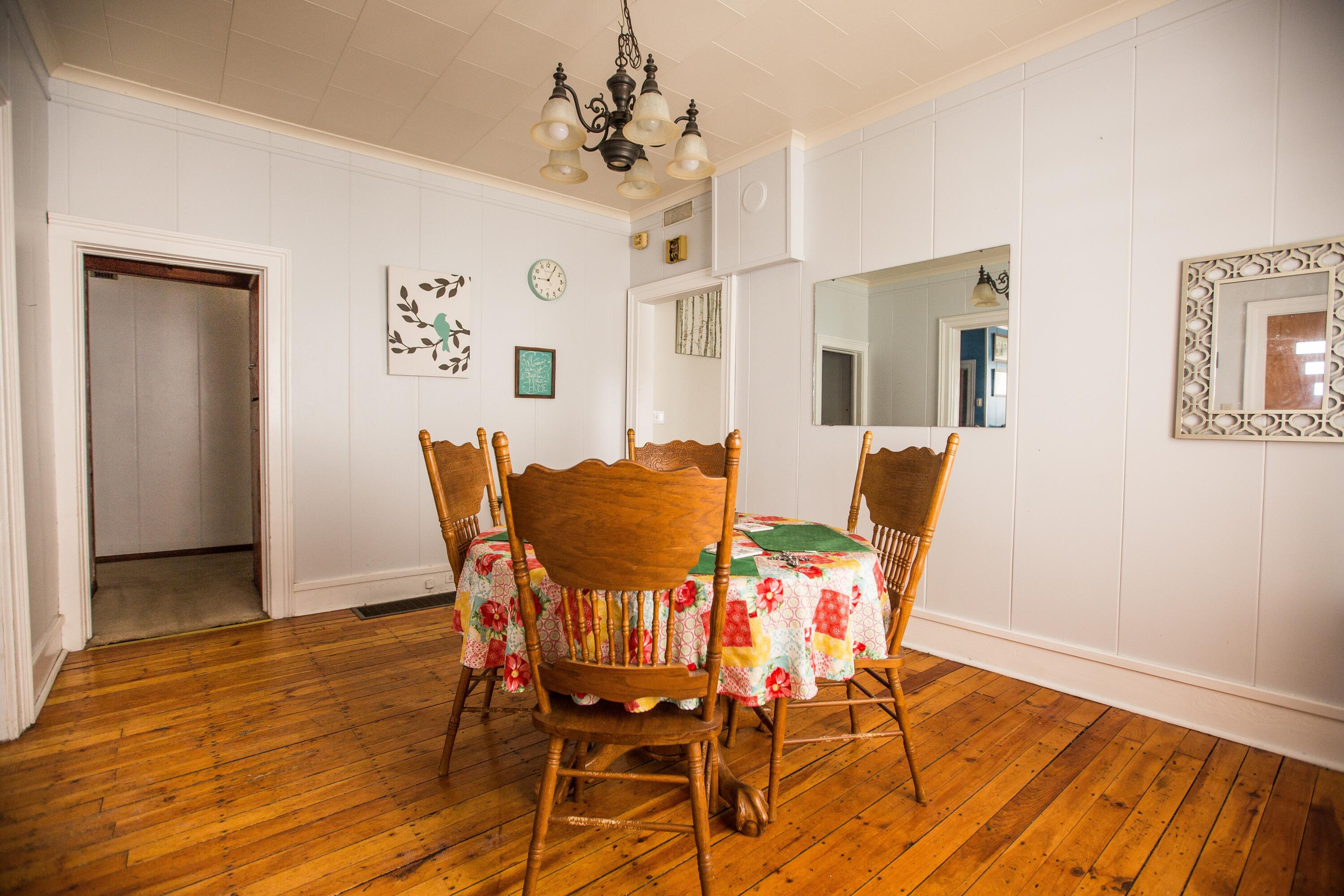 602 Pine Street Cheboygan, MI 49721 - Photo 14 of 20 Gallery Image 14