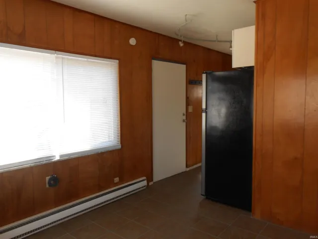 $850 | 339 South Lincoln Street, Unit E, Bloomington, IN 47401