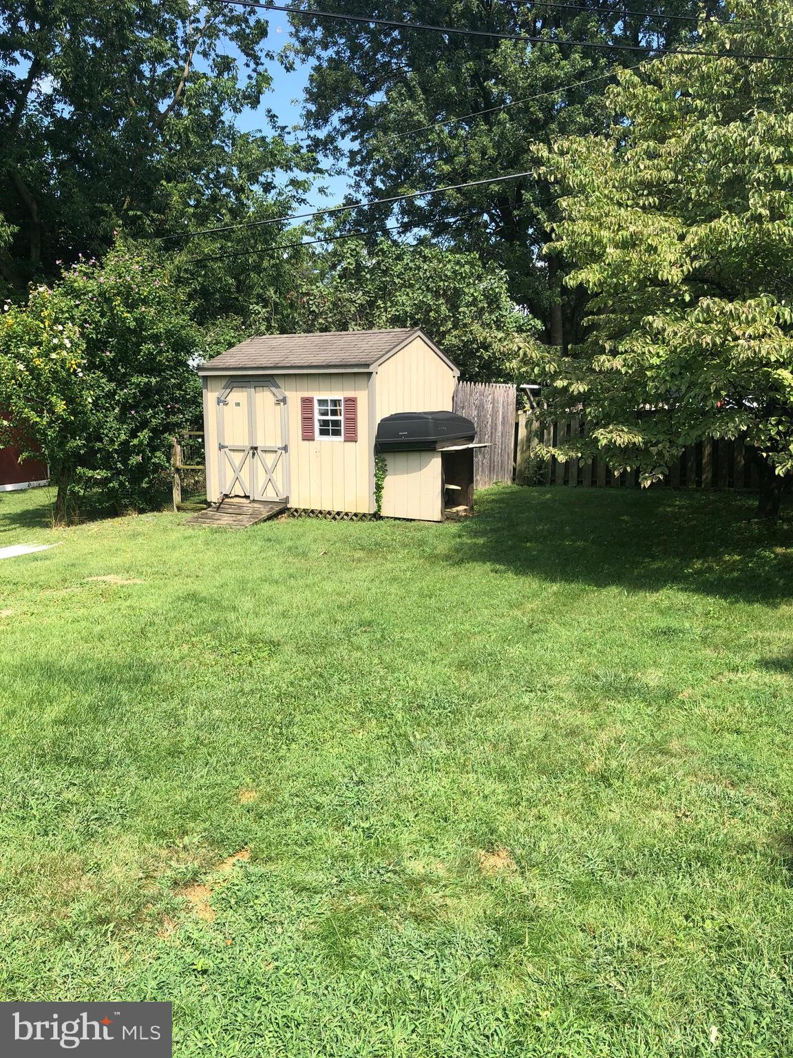 457 Fort Ross Avenue Lititz, PA 17543 - Photo 22 of 23 Gallery Image 22