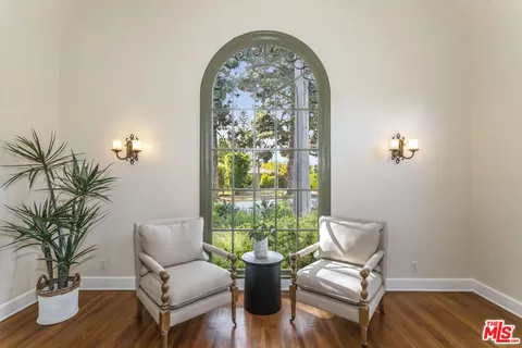 $4,997,000 | 203 24th Street, Santa Monica, CA 90402