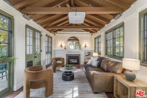 $4,997,000 | 203 24th Street, Santa Monica, CA 90402