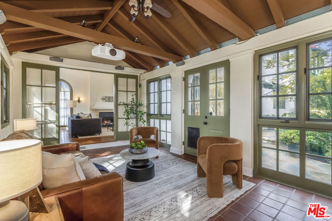 203 24th Street Santa Monica, CA 90402 - Photo 21 of 75