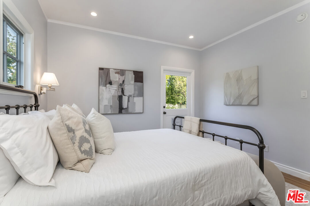 203 24th Street Santa Monica, CA 90402 - Photo 33 of 75