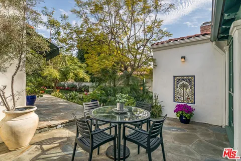 $4,997,000 | 203 24th Street, Santa Monica, CA 90402