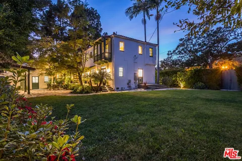 $4,997,000 | 203 24th Street, Santa Monica, CA 90402