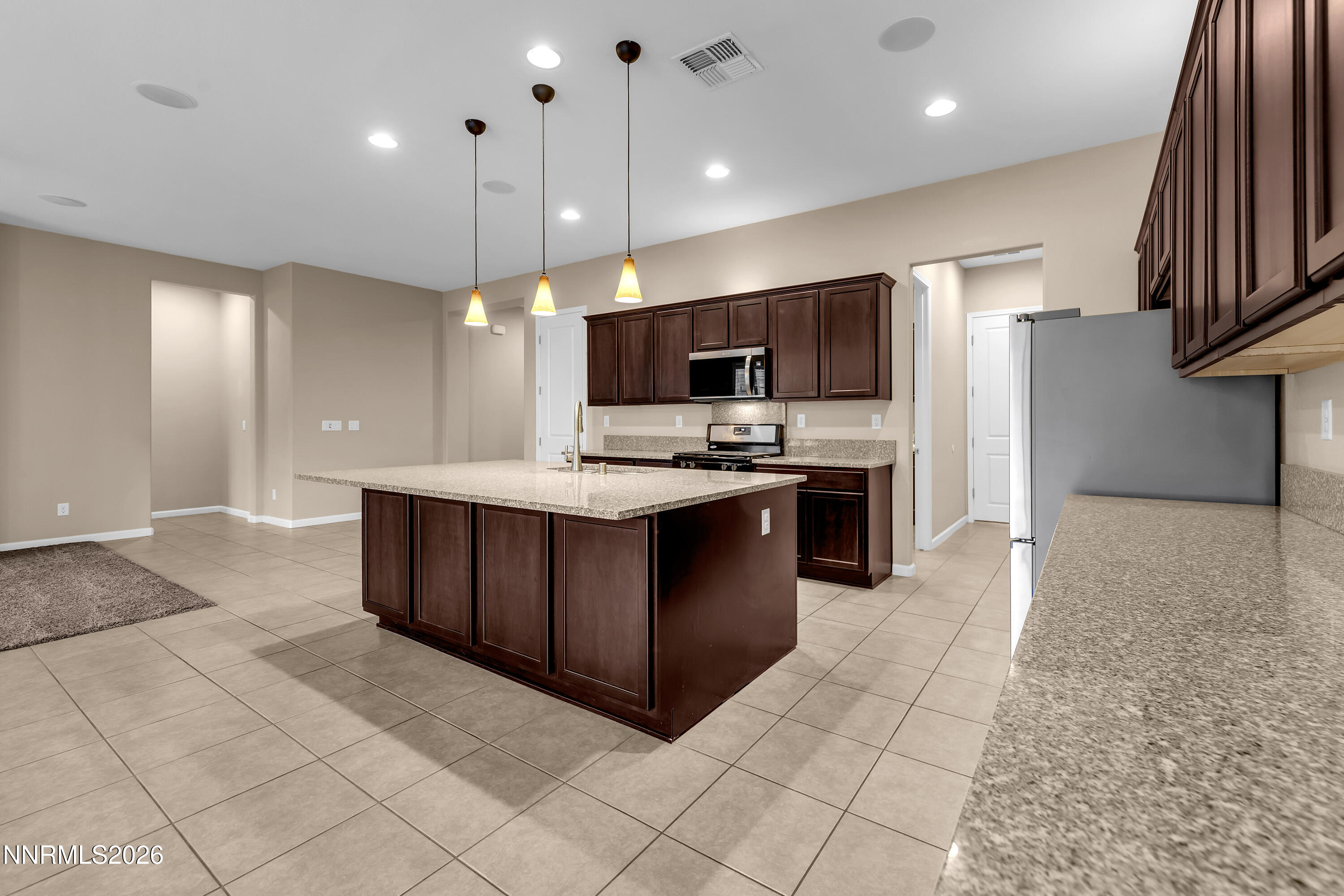 9670 Avitara Way Reno, NV 89521 - Photo 8 of 58 Avitara9670-007