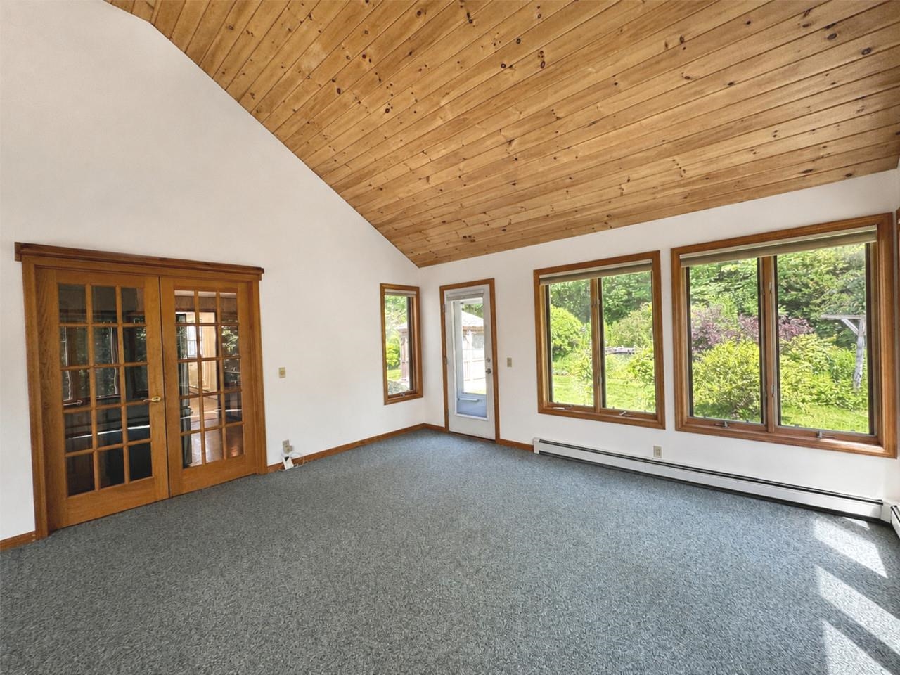 240 Jericho Road Richmond, VT 05477 - Photo 5 of 43