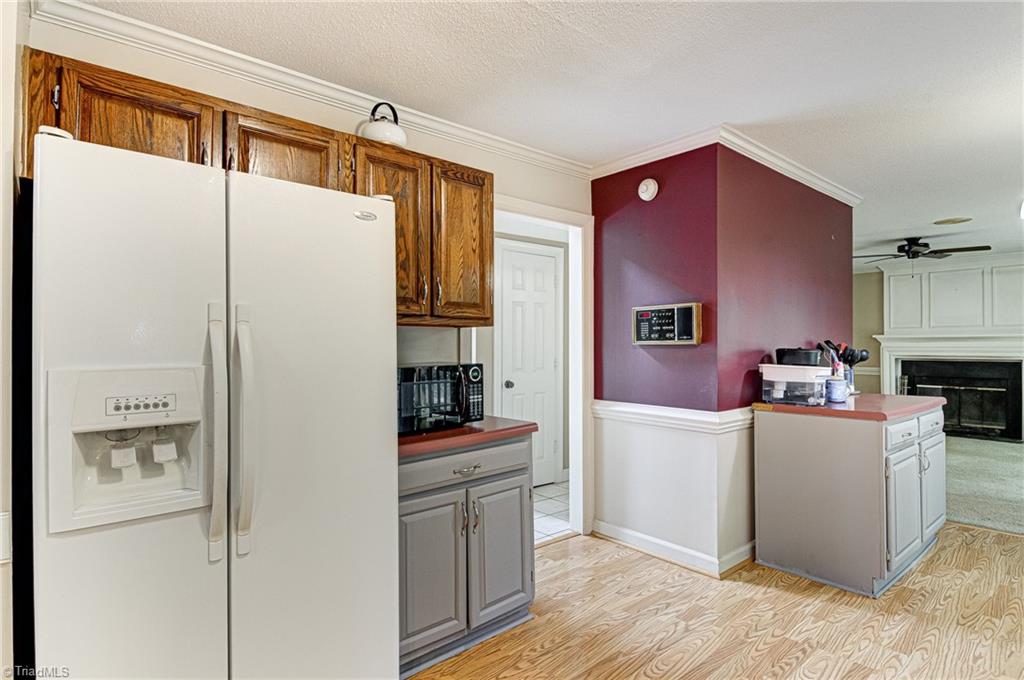 5 Spring Oak Court Greensboro, NC 27410 - Photo 16 of 35 Gallery Image 16