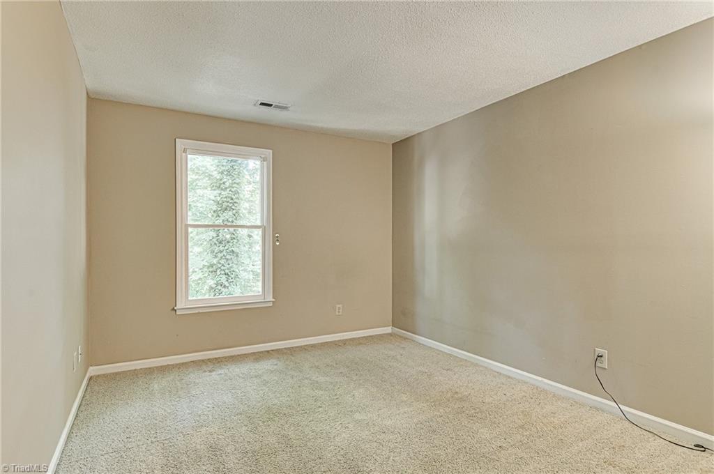 5 Spring Oak Court Greensboro, NC 27410 - Photo 28 of 35 Gallery Image 28