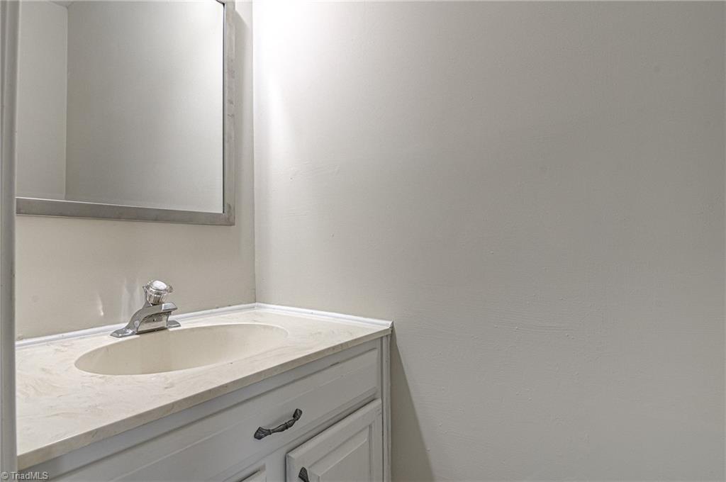5 Spring Oak Court Greensboro, NC 27410 - Photo 32 of 35 Gallery Image 32