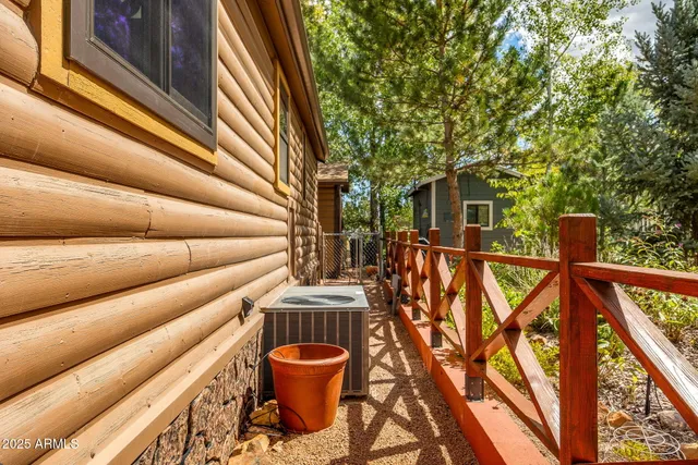 a outdoor view with a sitting space