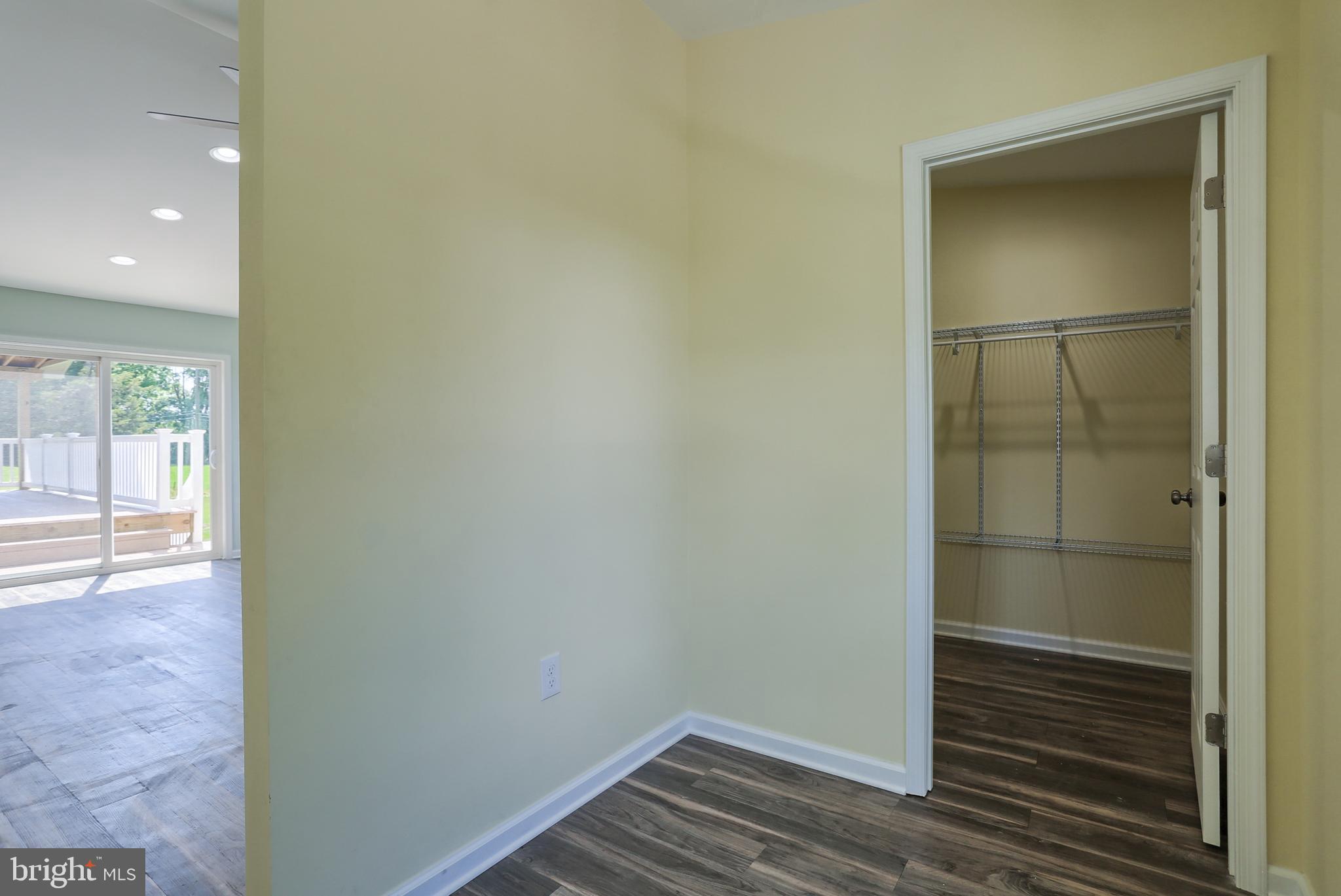 327 Schoolhouse Road Middletown, PA 17057 - Photo 13 of 31 Gallery Image 13