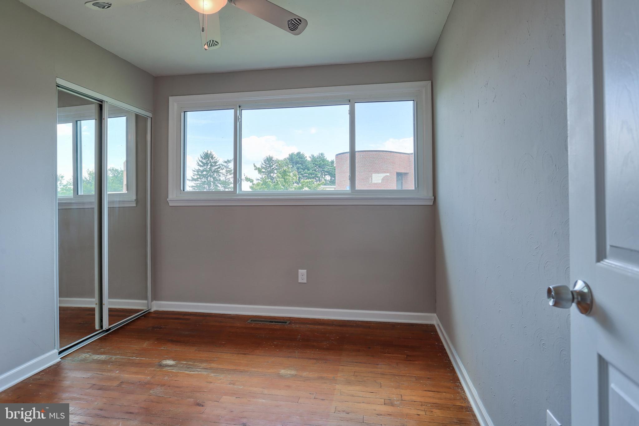 327 Schoolhouse Road Middletown, PA 17057 - Photo 15 of 31 Gallery Image 15