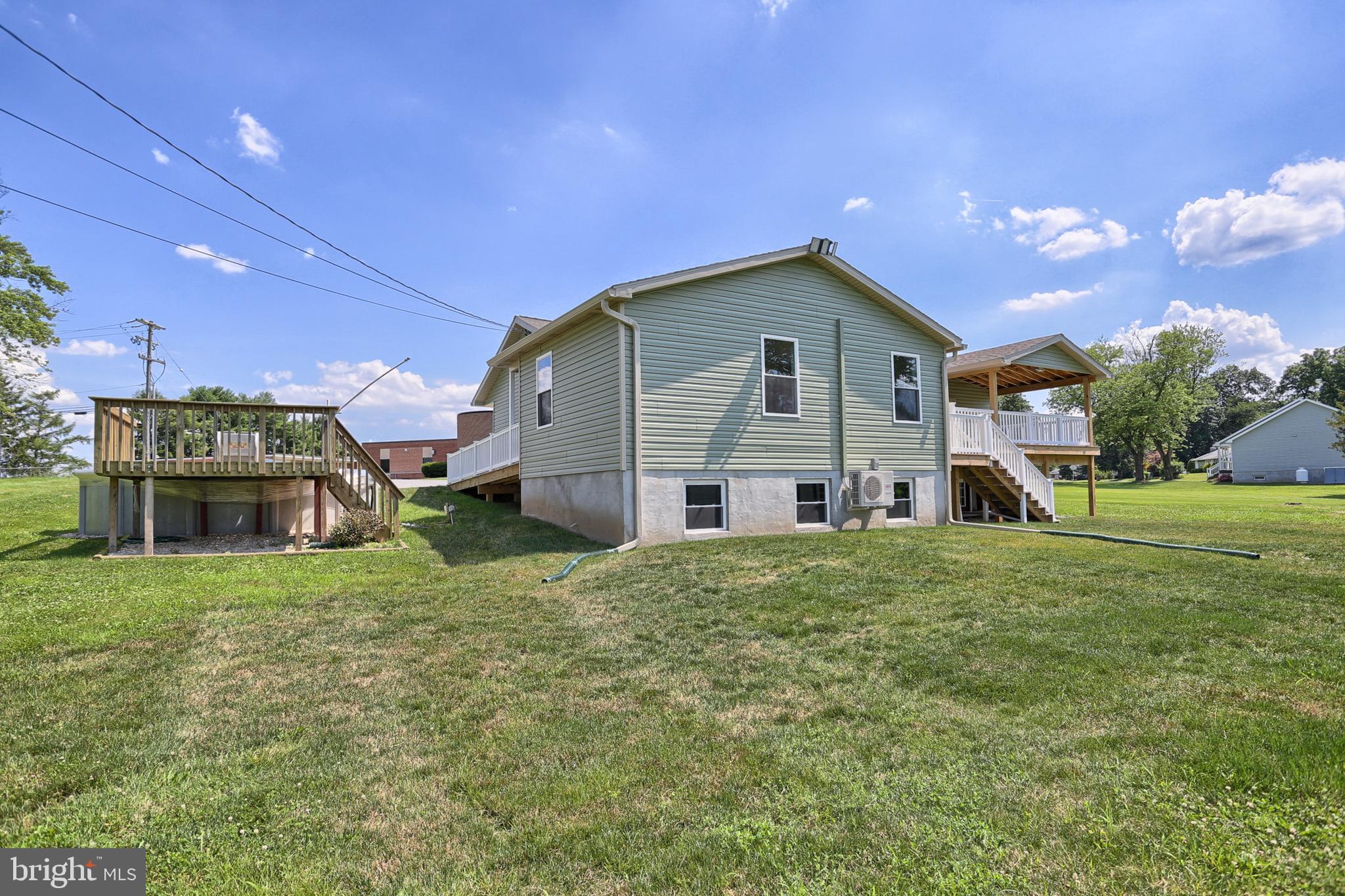 327 Schoolhouse Road Middletown, PA 17057 - Photo 24 of 31 Gallery Image 24