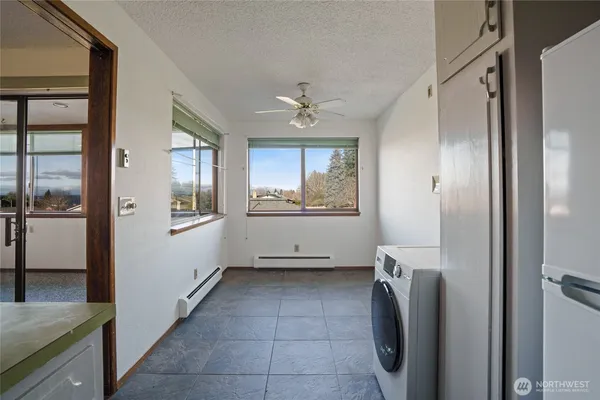 $229,000 | 7322 19th Street West, Unit 8A, Tacoma, WA 98466