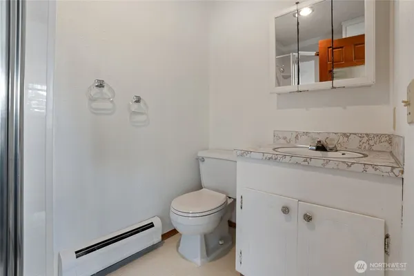 $229,000 | 7322 19th Street West, Unit 8A, Tacoma, WA 98466