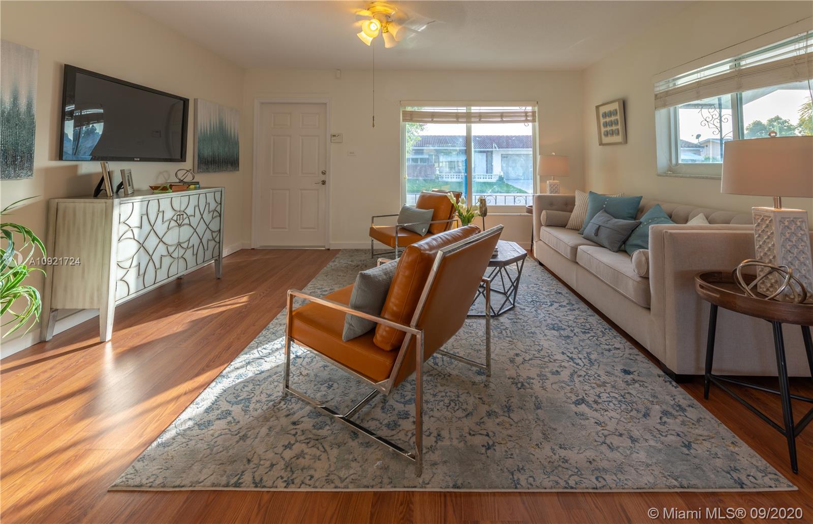 5906 Northwest 68th Terrace Tamarac, FL 33321 - Photo 2 of 19
