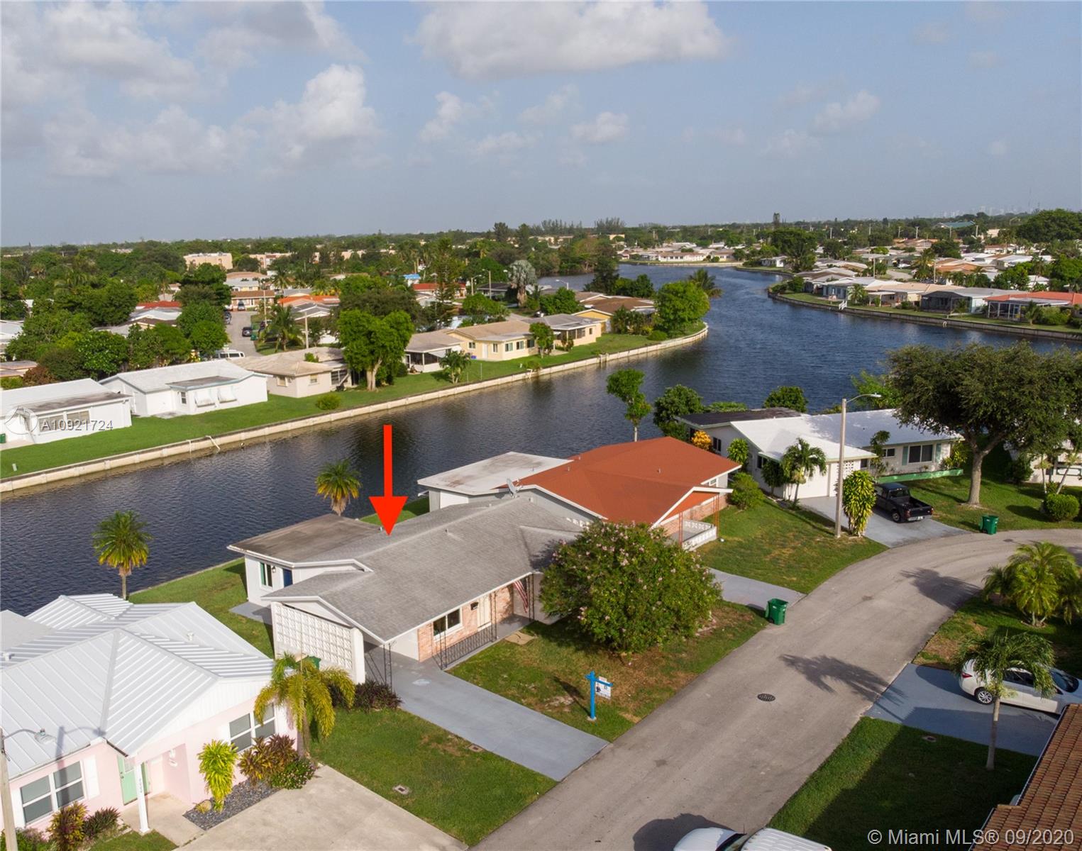 5906 Northwest 68th Terrace Tamarac, FL 33321 - Photo 14 of 19