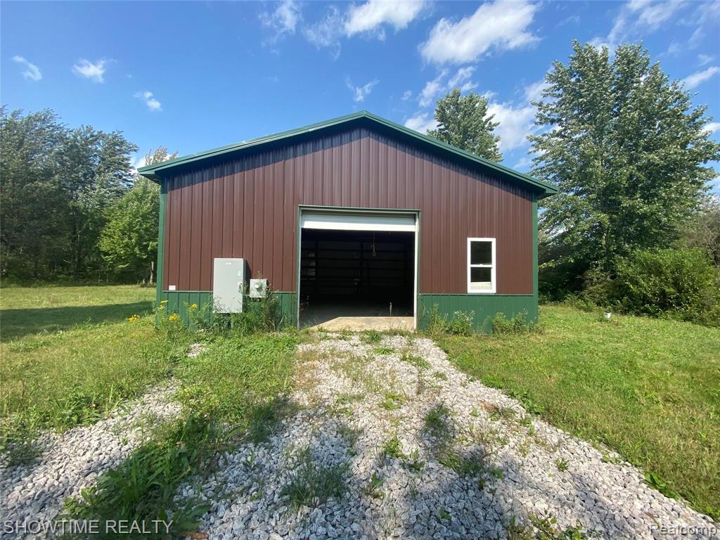 12176 Dunn Road Memphis, MI 48041 - Photo 2 of 12 Gallery Image 2