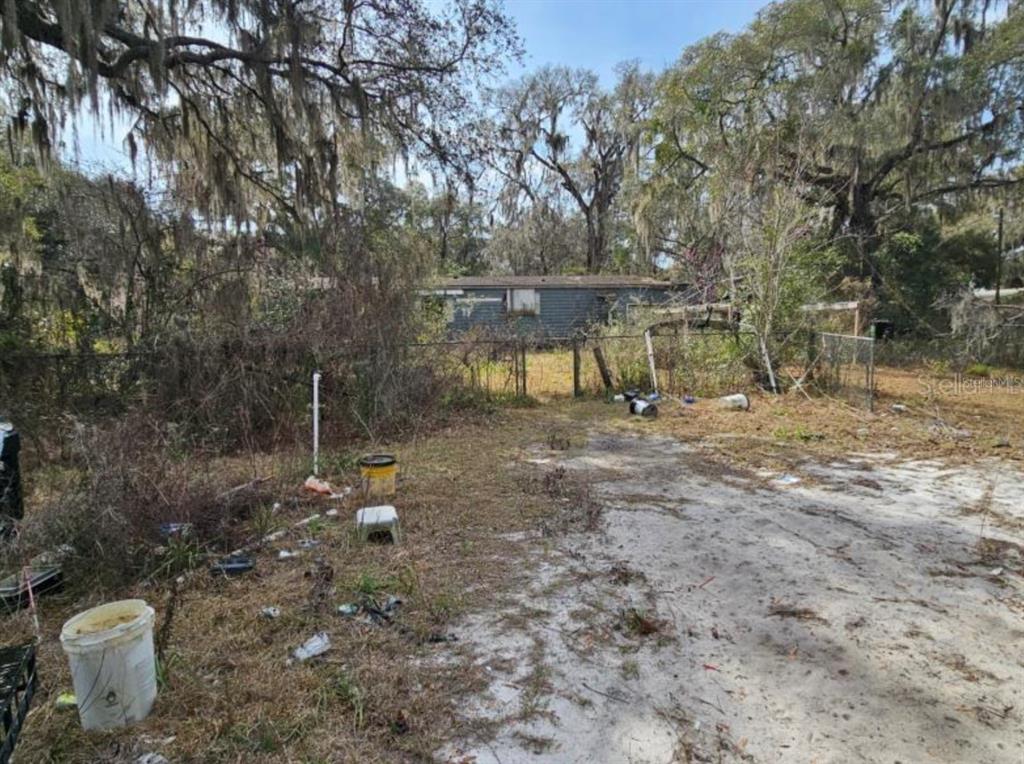 4210 Northeast 175th Street Road Citra, FL 32113 - Photo 3 of 7