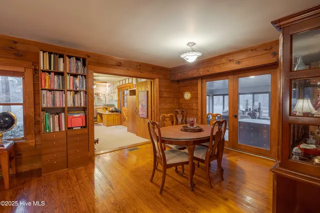 $425,000 | 400 Airplane Lane, Turkey, NC 28393