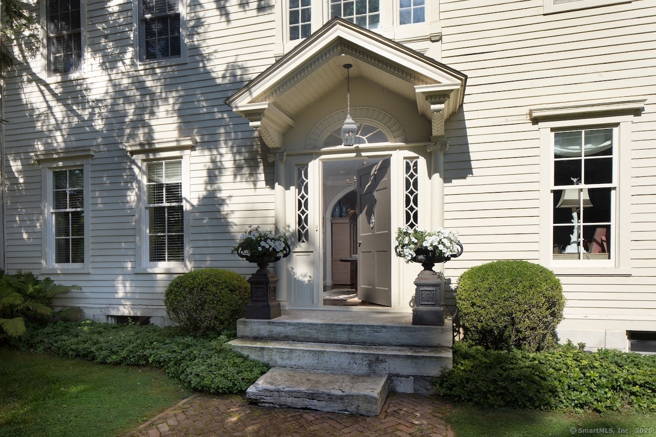 299 Main Street Salisbury, CT 06039 - Photo 2 of 40