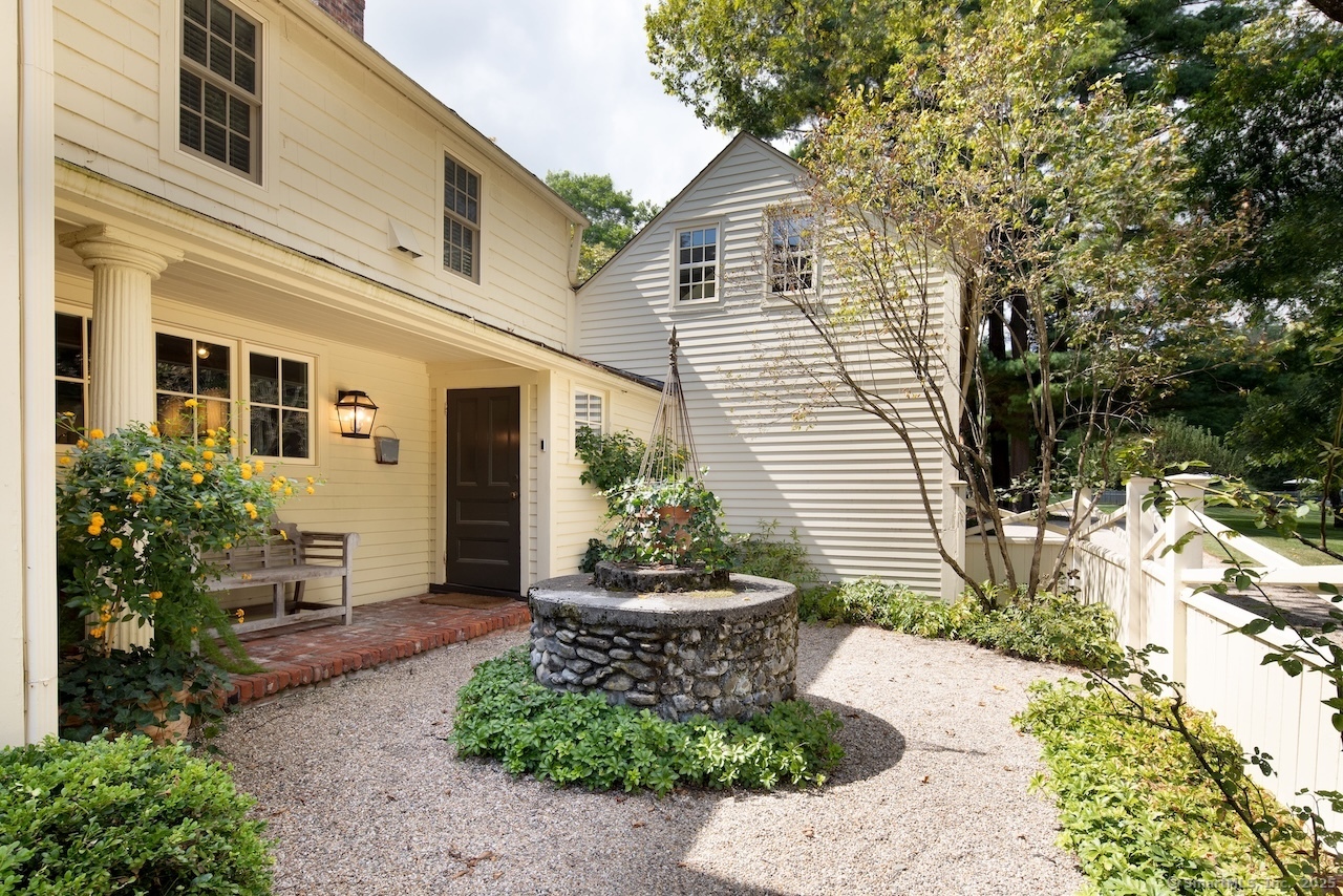 299 Main Street Salisbury, CT 06039 - Photo 29 of 40