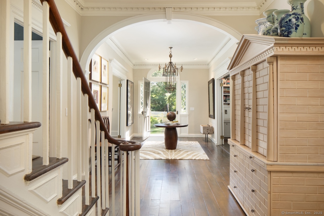 299 Main Street Salisbury, CT 06039 - Photo 3 of 40