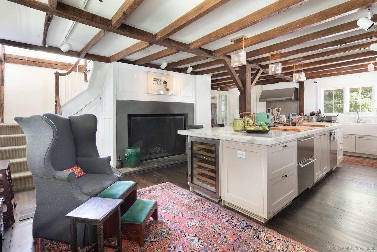 299 Main Street Salisbury, CT 06039 - Photo 10 of 40