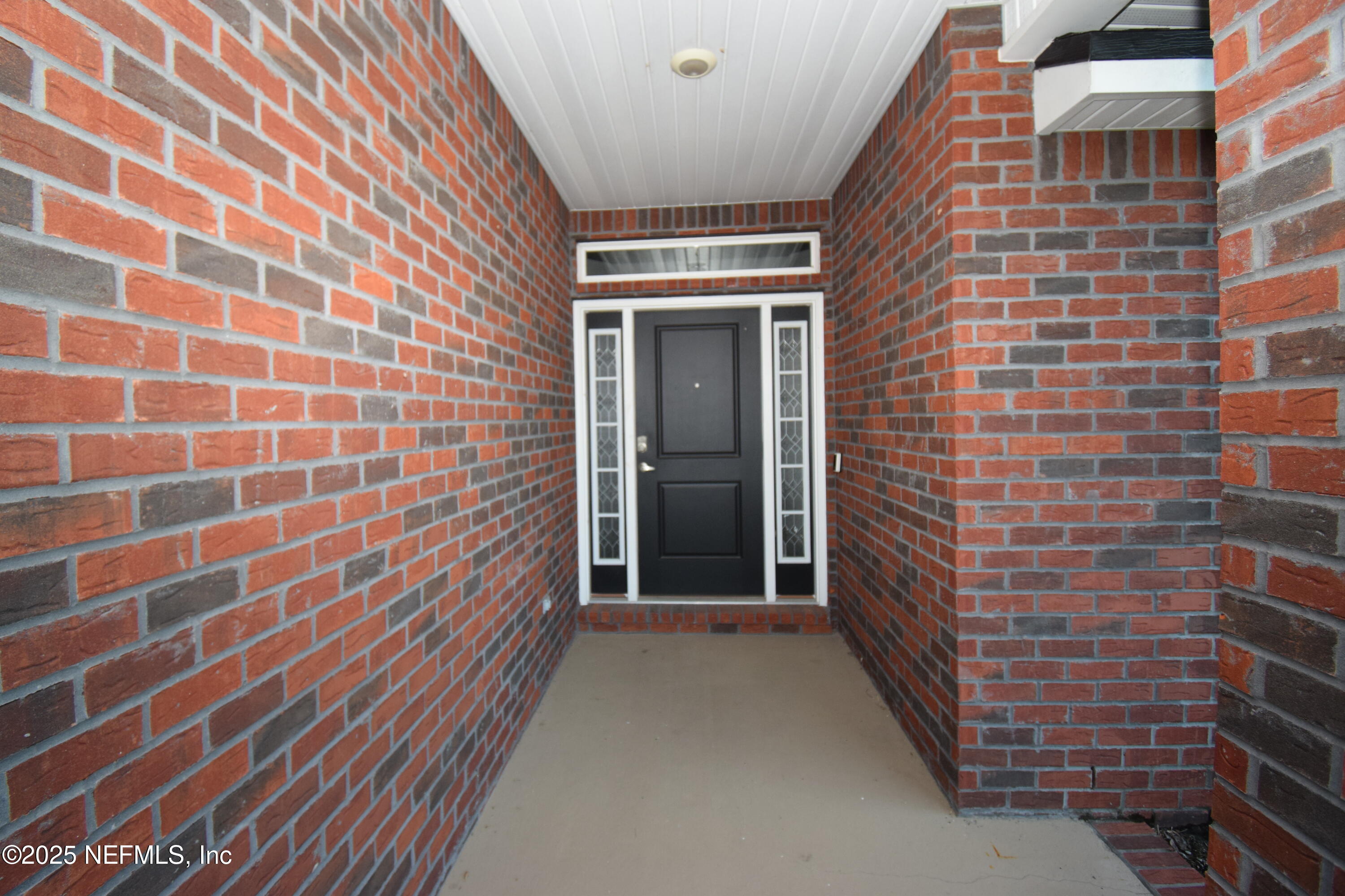 7285 Gateway Court Jacksonville, FL 32219 - Photo 2 of 12 DSC_0247