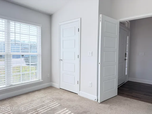 $1,900 | 7285 Gateway Court, Jacksonville, FL 32219