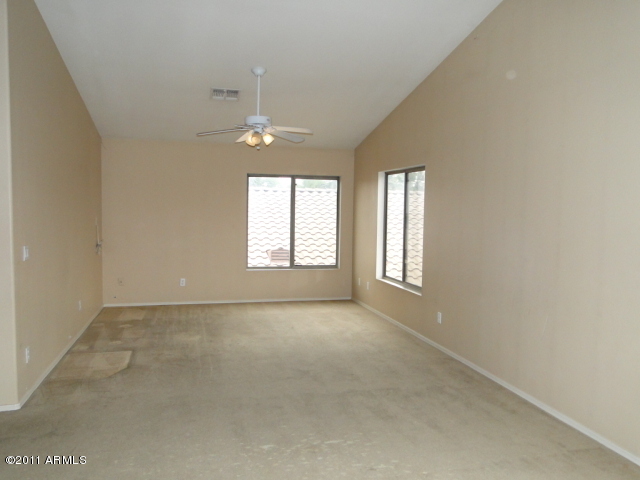 13018 West Hearn Road El Mirage, AZ 85335 - Photo 11 of 31 Loft