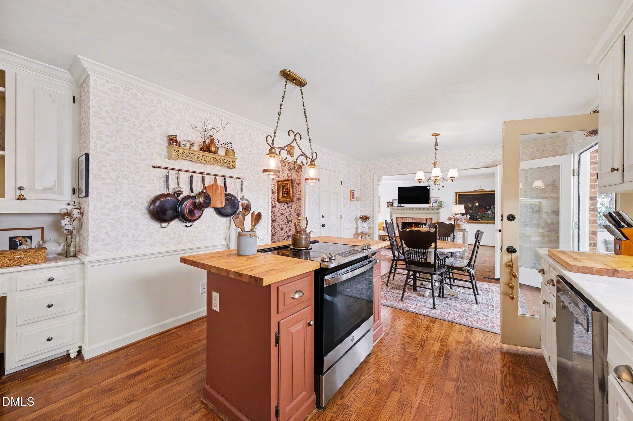 1812 Grande Oaks Road Durham, NC 27712 - Photo 7 of 38 011_file_3706