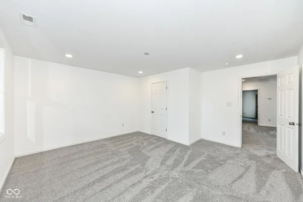 $177,000 | 615 North Anderson Street, Elwood, IN 46036