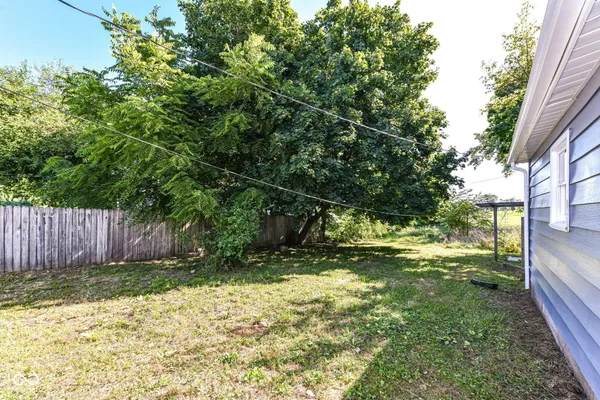 $177,000 | 615 North Anderson Street, Elwood, IN 46036