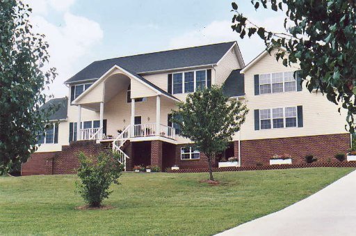 611 River Road Kingston, TN 37763 - Photo 1 of 1 Primary Photo