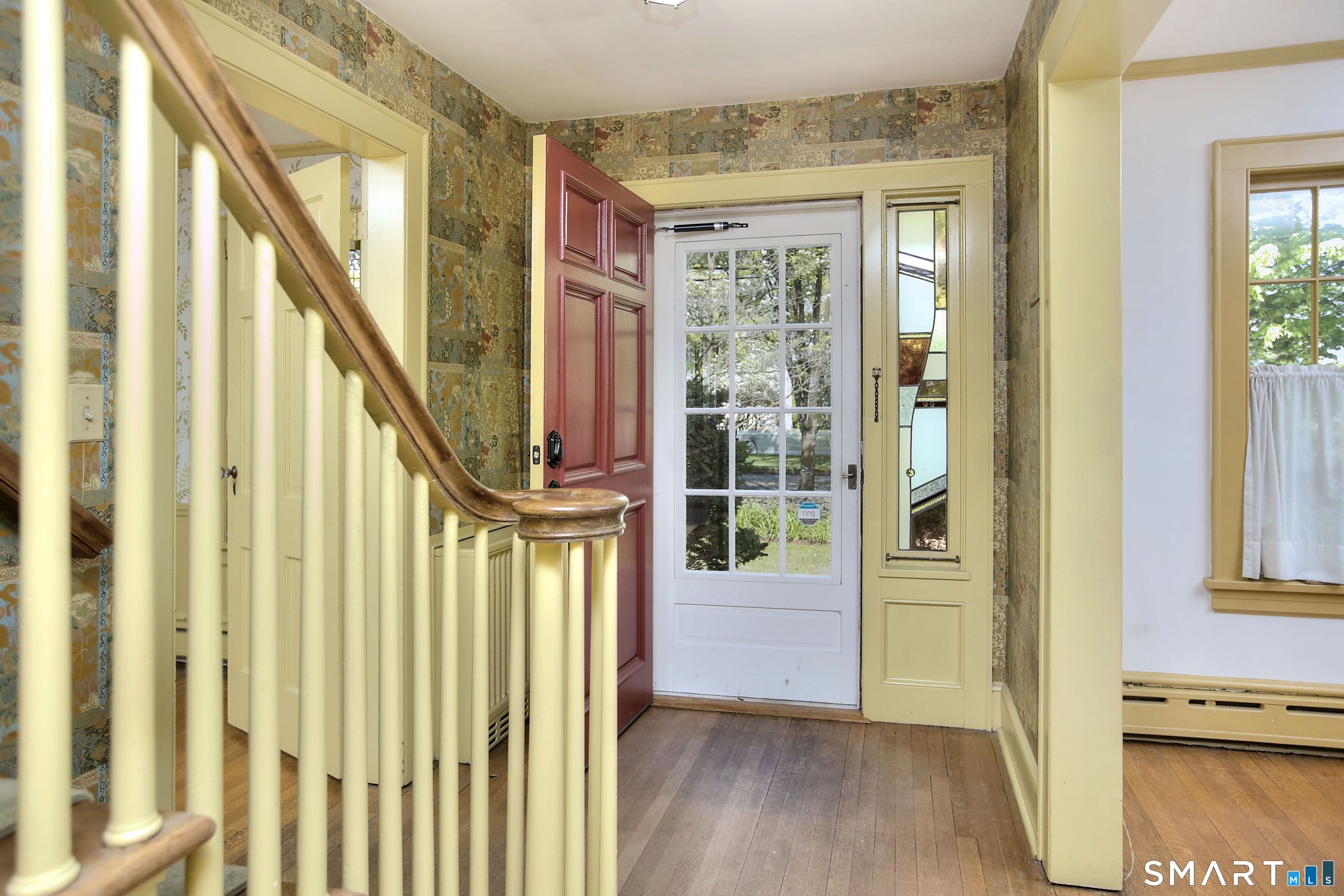 533 North Benson Road Fairfield, CT 06824 - Photo 11 of 40