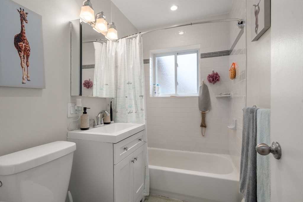 24 Westgate Road, Unit 5 Boston, MA 02467 - Photo 16 of 21