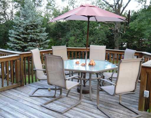 117 Virginia Road Pittsburgh, PA 15237 - Photo 4 of 8 Patio/Deck.