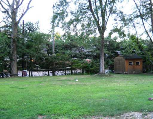117 Virginia Road Pittsburgh, PA 15237 - Photo 5 of 8 Yard/Garden.