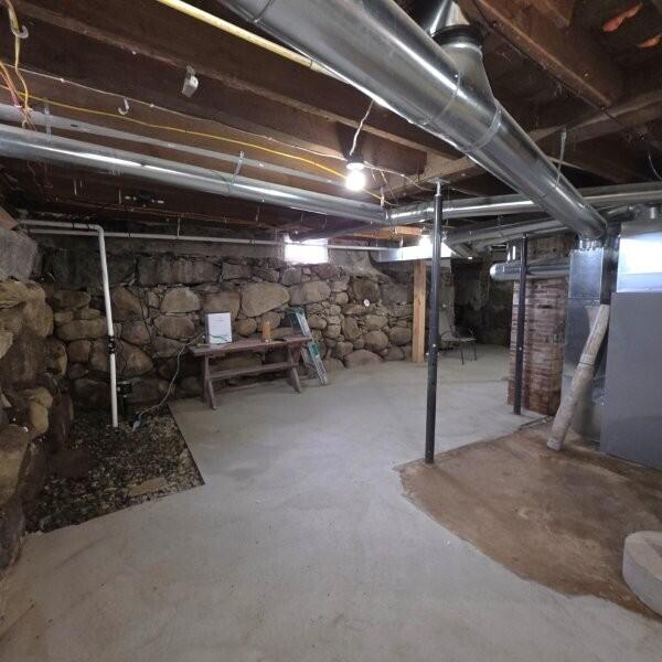866 Main Street Lincoln, ME 04457 - Photo 60 of 69 Basement