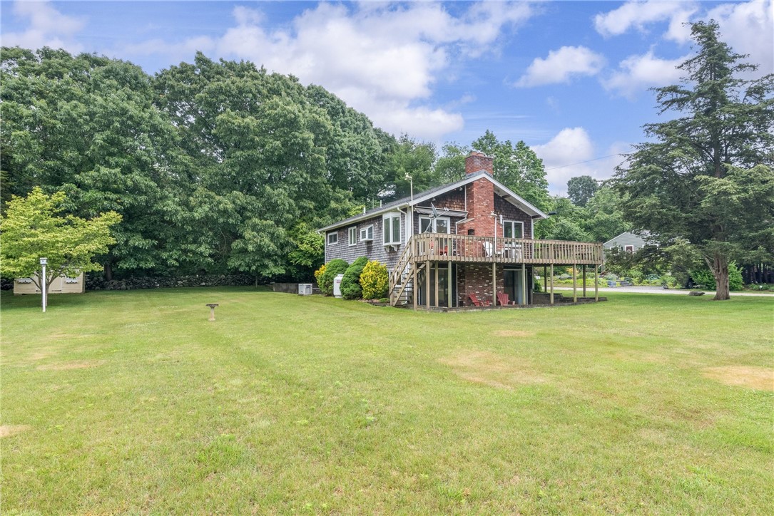 2 Stern Street Jamestown, RI 02835 - Photo 12 of 41