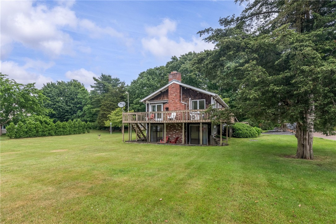 2 Stern Street Jamestown, RI 02835 - Photo 13 of 41