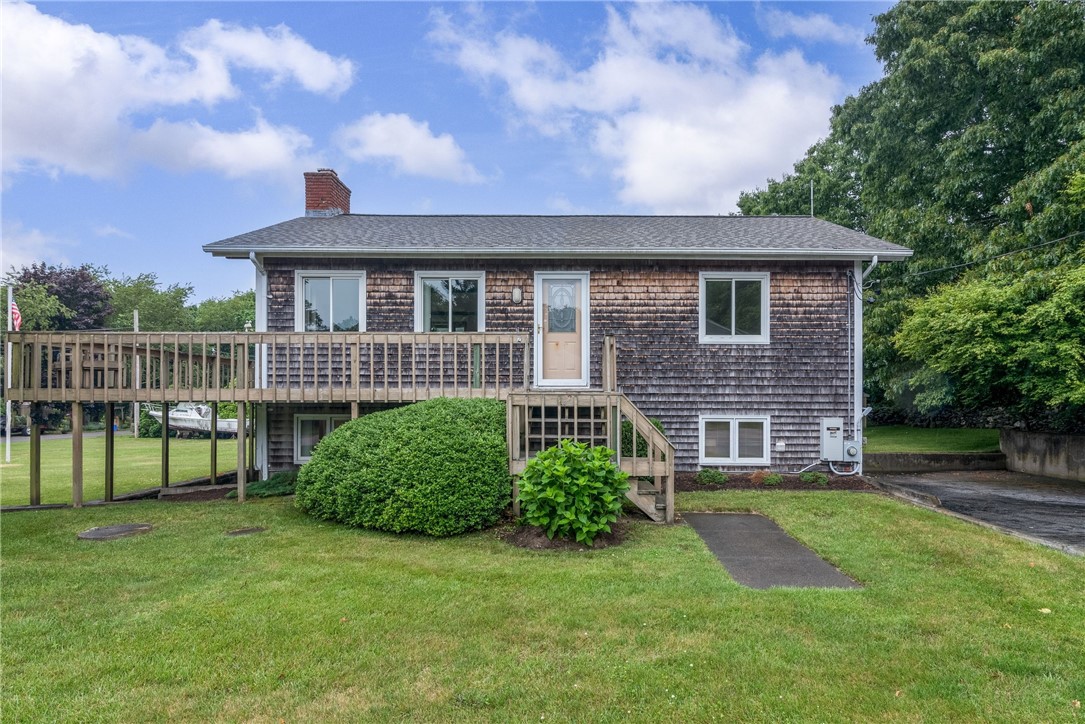 2 Stern Street Jamestown, RI 02835 - Photo 15 of 41