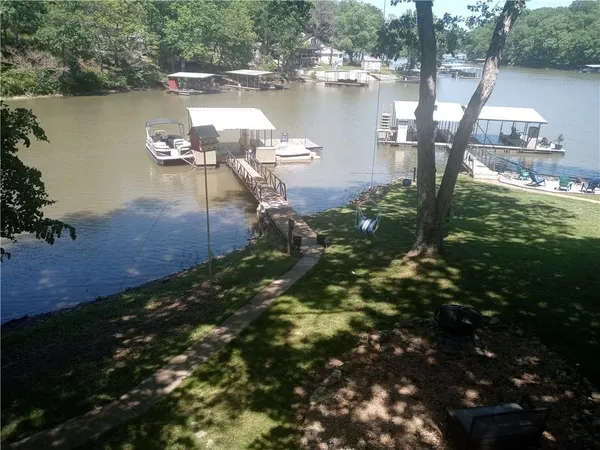$400,000 | 29613 Forthview Road, Edwards, MO 65326