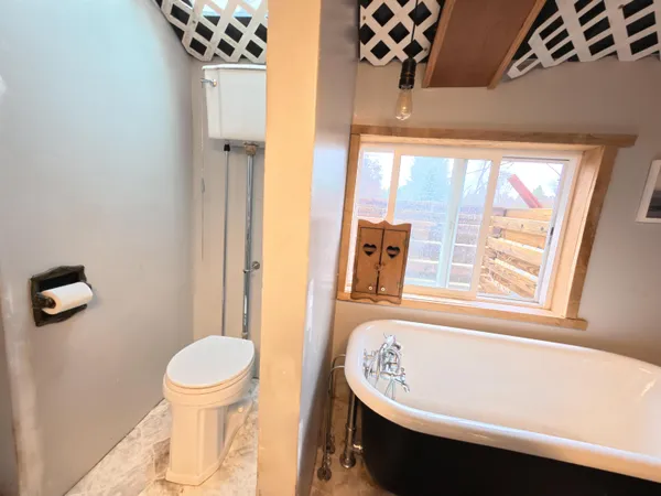 $189,000 | 7435 3rd Street, Thompsonville, MI 49683