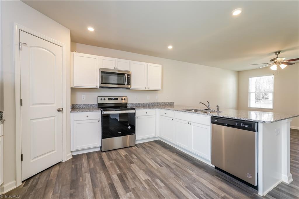 4607 Sweet Bulb Lane Winston-Salem, NC 27106 - Photo 12 of 17