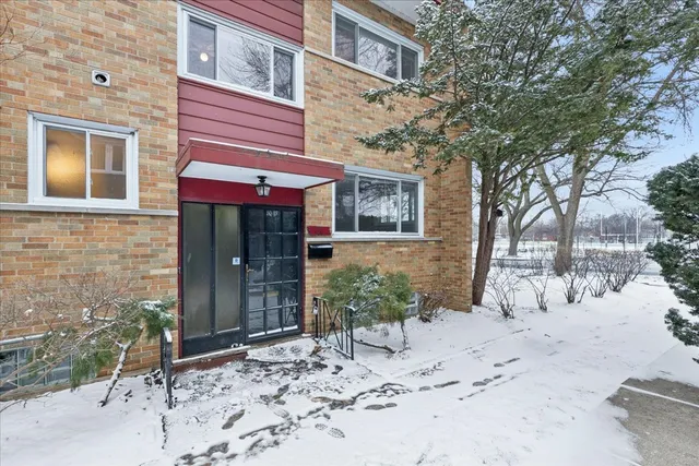 $2,800 | 1614 Main Street, Unit A, Evanston, IL 60202